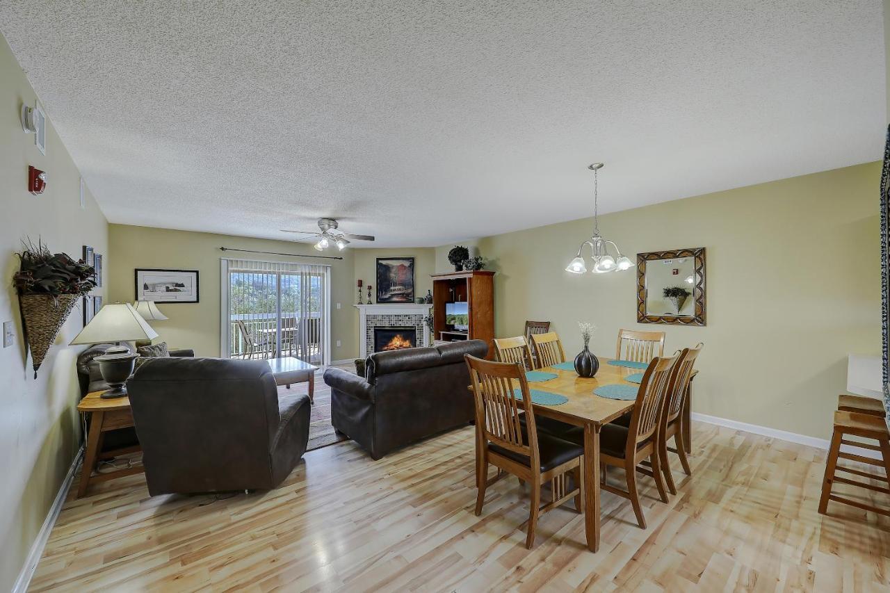 Star Gazing Whispering Pines 644 Apartman Pigeon Forge Kültér fotó